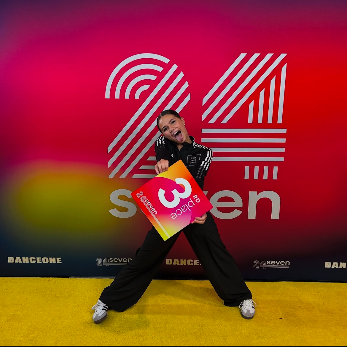 12 Ottawa star dancers take part in New York state solo dance competition